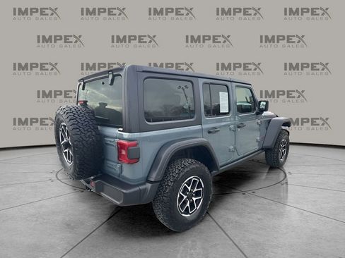 Used 2025 Jeep Wrangler Unlimited Rubicon image 5