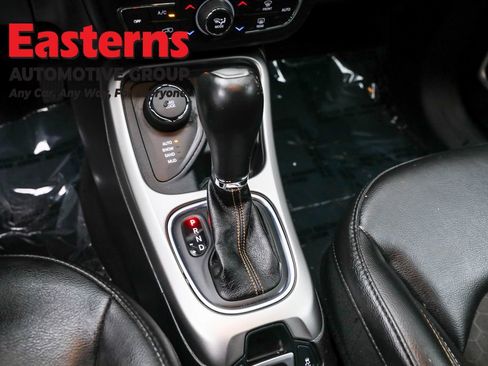 Used 2019 Jeep Compass Latitude w/ Cold Weather Group image 13