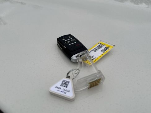 Used 2021 RAM 2500 Limited image 35