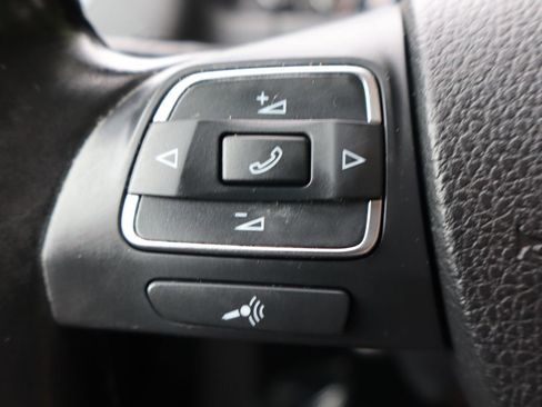 Used 2014 Volkswagen Tiguan SEL AWD/4WD image 30