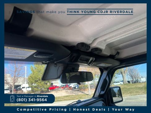 Used 2024 Jeep Wrangler Unlimited image 30