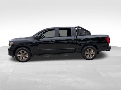 Certified 2024 Nissan Titan SV w/ SV Bronze Edition Package RWD image 4
