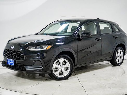 Used 2023 Honda HR-V LX image 1