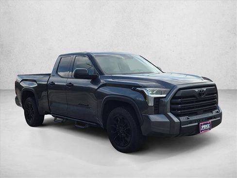 Used 2022 Toyota Tundra SR5 RWD image 3
