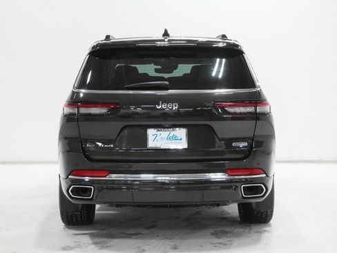 Certified 2022 Jeep Grand Cherokee L Overland w/ MOPAR Finishing Package image 6