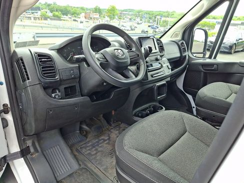Used 2023 RAM ProMaster 2500 FWD image 12