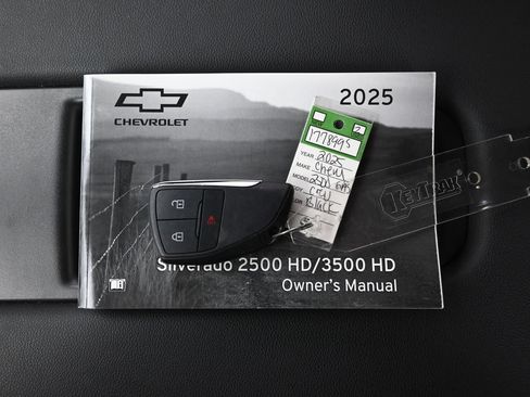 Used 2025 Chevrolet Silverado 2500 Custom w/ Z71 Off-Road Package AWD/4WD image 20