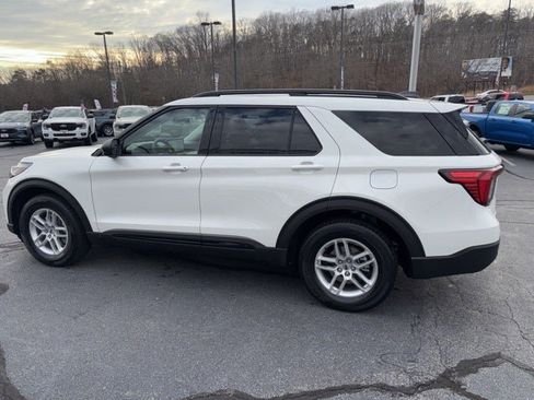 New 2026 Ford Explorer Active w/ Active Comfort Package image 26