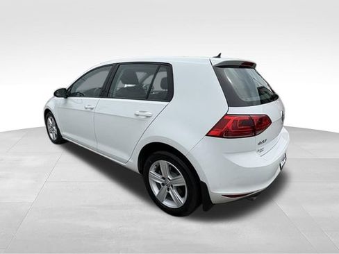 Used 2017 Volkswagen Golf 4-Door FWD image 5