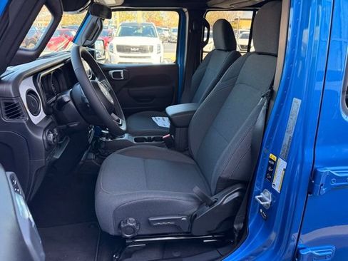 New 2026 Jeep Gladiator Sport image 16