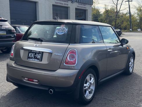 Used 2013 MINI Cooper Hardtop image 6