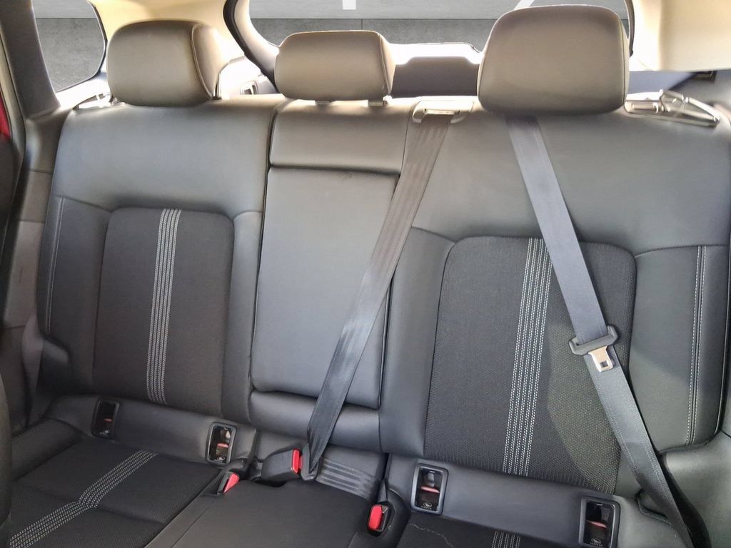 Used 2024 MAZDA CX-50 AWD 2.5 S w/ Select Package image 22