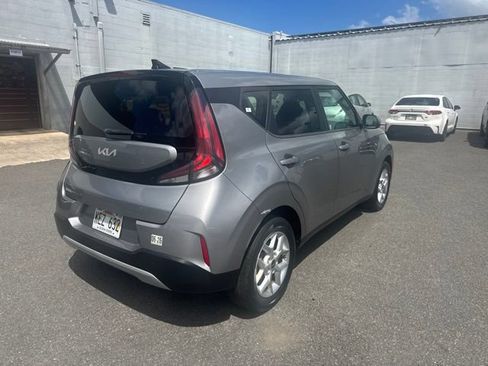Certified 2023 Kia Soul LX w/ Option Group 015 FWD image 5
