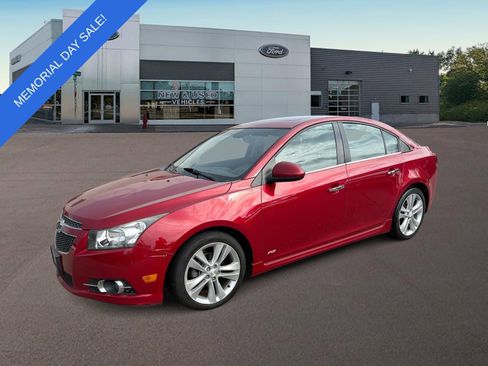 Used 2014 Chevrolet Cruze LTZ w/ Sun, Sound and Sport Package FWD image 1