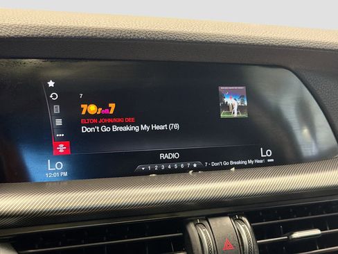 Used 2019 Alfa Romeo Stelvio Sport w/ Quick Order Package 22K Sport image 9