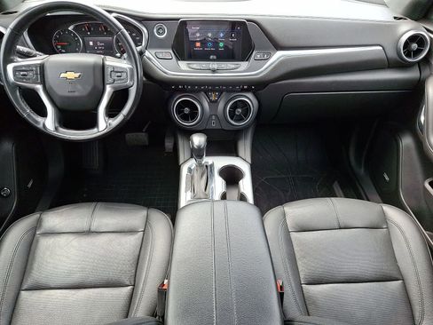 Used 2022 Chevrolet Blazer LT w/ Sound & Technology Package FWD image 11