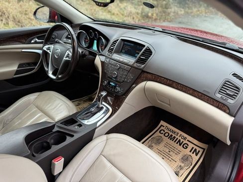 Used 2013 Buick Regal Premium image 19