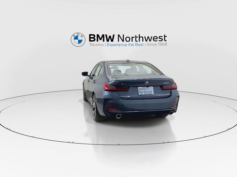 New 2026 BMW 330i xDrive Sedan w/ Convenience Package AWD/4WD image 13