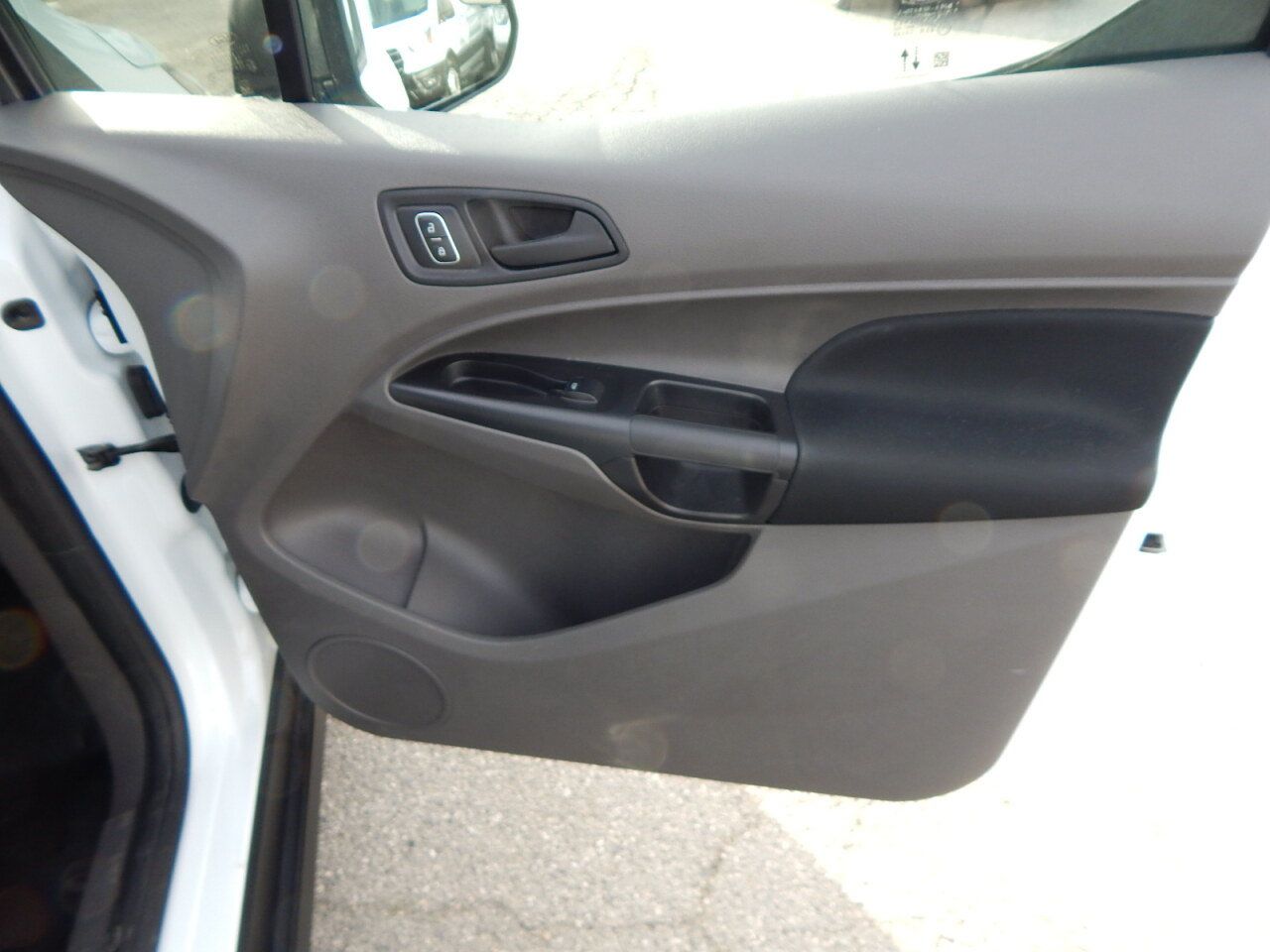 Used 2022 Ford Transit Connect XL FWD image 22