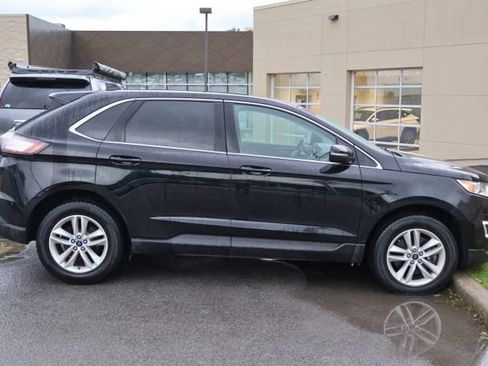 Used 2017 Ford Edge SEL AWD/4WD image 7