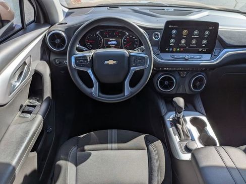 Used 2024 Chevrolet Blazer LT w/ Convenience Package FWD image 31