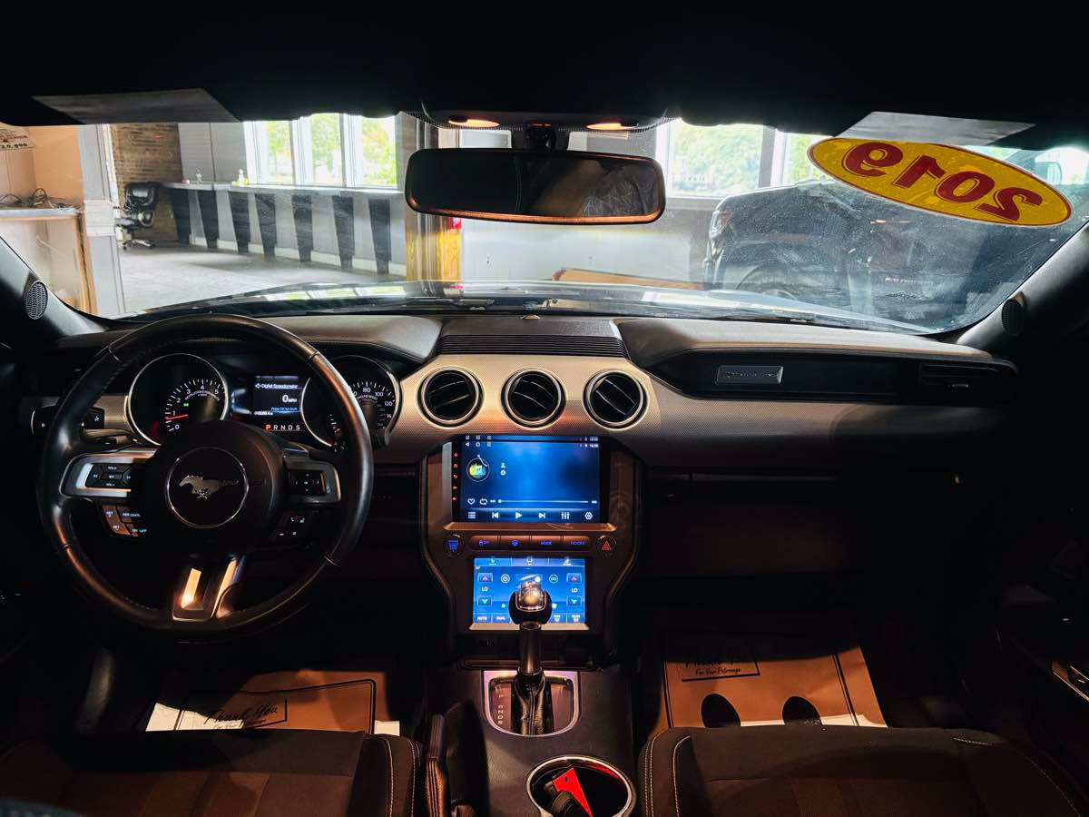 Used 2019 Ford Mustang GT RWD image 41