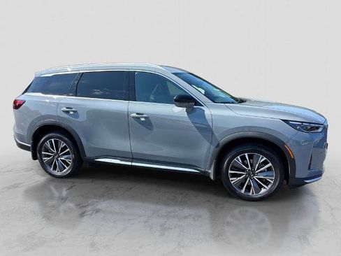 Certified 2026 INFINITI QX60 Luxe w/ Cargo Package AWD/4WD image 6