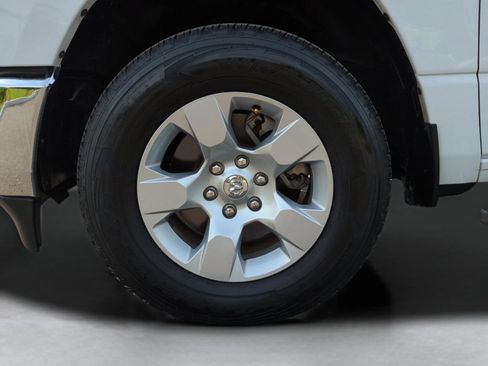 Used 2020 RAM 1500 Big Horn RWD image 25