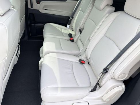 New 2026 Honda Odyssey EX-L image 14