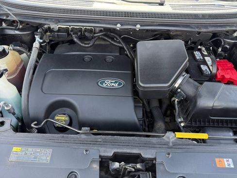 Used 2013 Ford Edge SEL FWD image 20