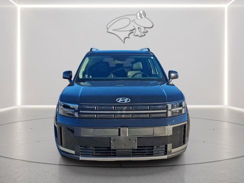 Used 2025 Hyundai Santa Fe Limited image 7