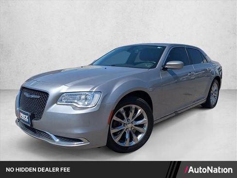 Used 2017 Chrysler 300 Limited AWD/4WD image 1
