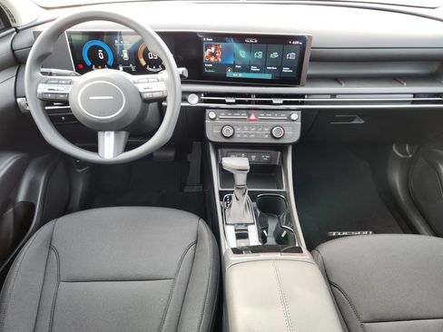 New 2026 Hyundai Tucson SE image 11