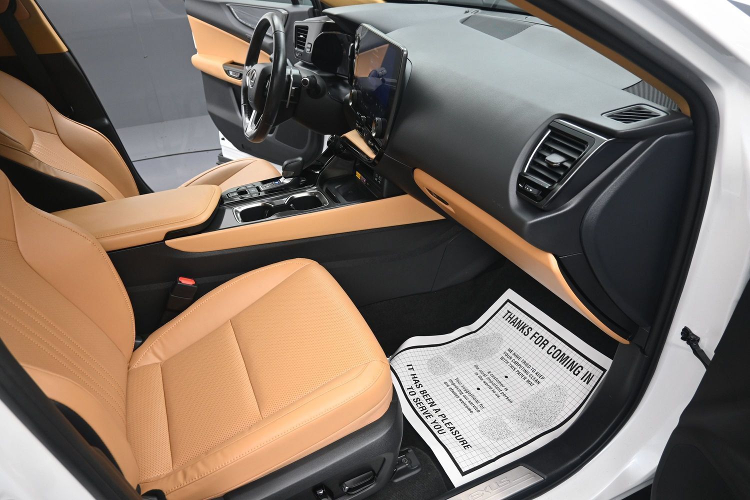 Used 2024 Lexus NX 350 AWD image 41