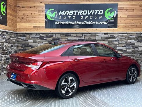 Used 2023 Hyundai Elantra SEL w/ Convenience Package FWD image 24