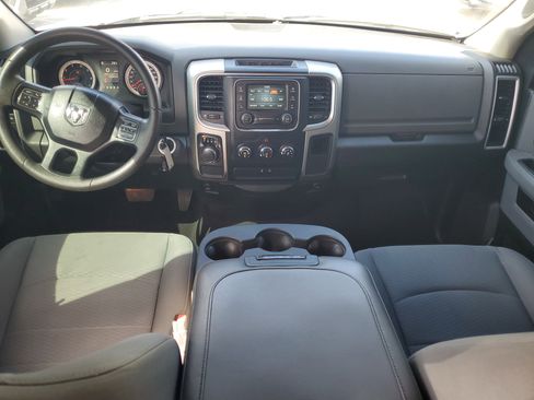 Used 2016 RAM 1500 Classic SLT image 12