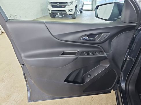 Certified 2023 Chevrolet Equinox LT image 32