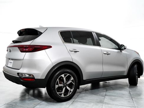 Used 2022 Kia Sportage LX FWD image 7