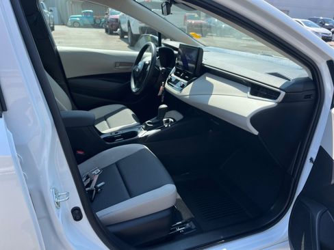 Certified 2026 Toyota Corolla LE image 27