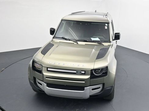 Used 2021 Land Rover Defender 110 SE AWD/4WD image 11