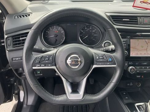 Used 2020 Nissan Rogue SL w/ Premium Package AWD/4WD image 18