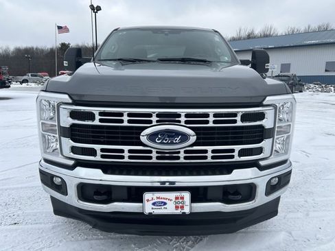 Used 2024 Ford F250 XLT image 9
