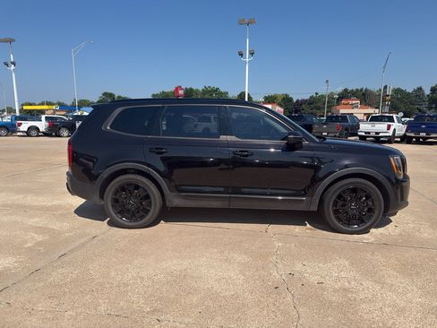 Used 2022 Kia Telluride EX w/ EX Premium Package AWD/4WD image 4