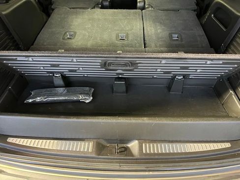 Used 2017 Chevrolet Tahoe LT AWD/4WD image 19