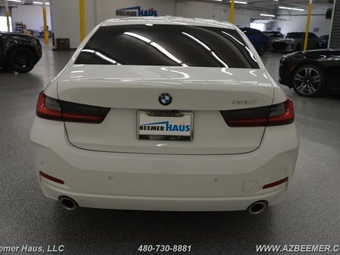 Used 2026 BMW 330i Sedan w/ Convenience Package RWD image 12