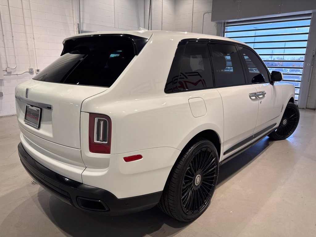 Used 2020 Rolls-Royce Cullinan AWD/4WD image 4