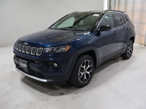 New 2026 Jeep Compass Limited AWD/4WD image 3