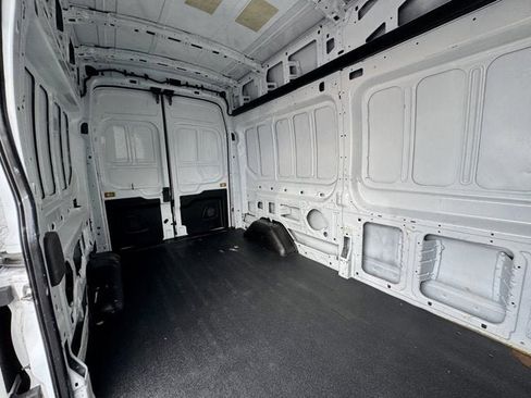 Used 2021 Ford Transit 250 148 High Roof image 9