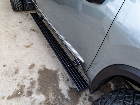 Used 2024 Chevrolet Silverado 3500 High Country w/ High Country Premium Package image 13