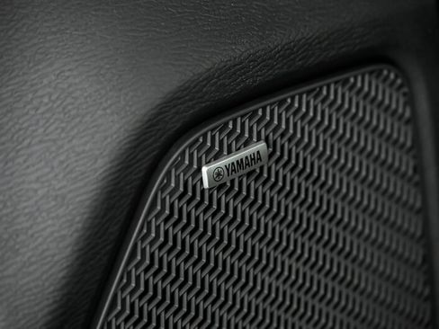 New 2026 Mitsubishi Outlander SEL image 12